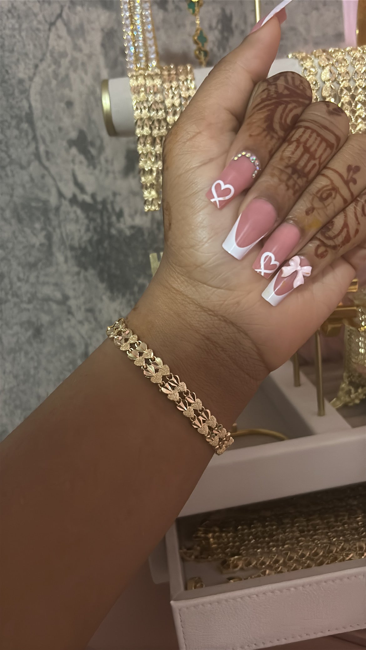 PrettyWrist